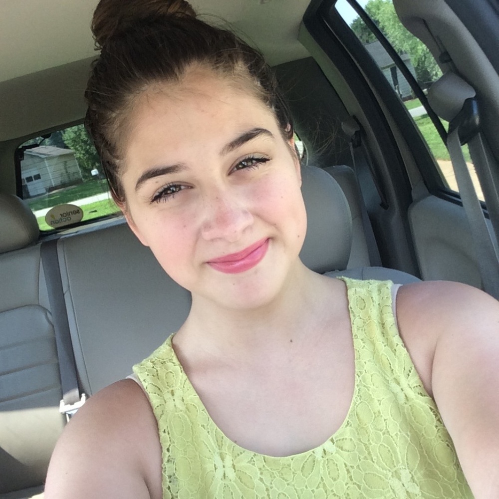 Meet your Posher, Emmy